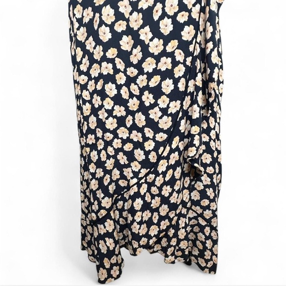 💜 Ganni Montrose Floral Crepe Skirt (40) - Picture 5 of 9